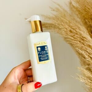 NEW FLORIS LONDON Night Scented Jasmine Perfume Enriched Body Moisturizer Lotion